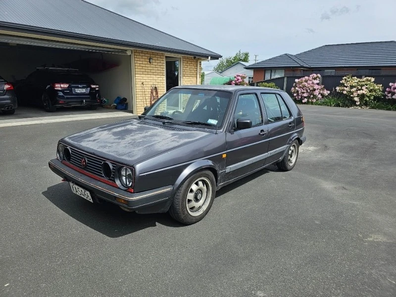 VW Golf