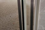 Pair of frameless glass interior doors on pivots (2)