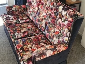 Stunning 3 seater couch