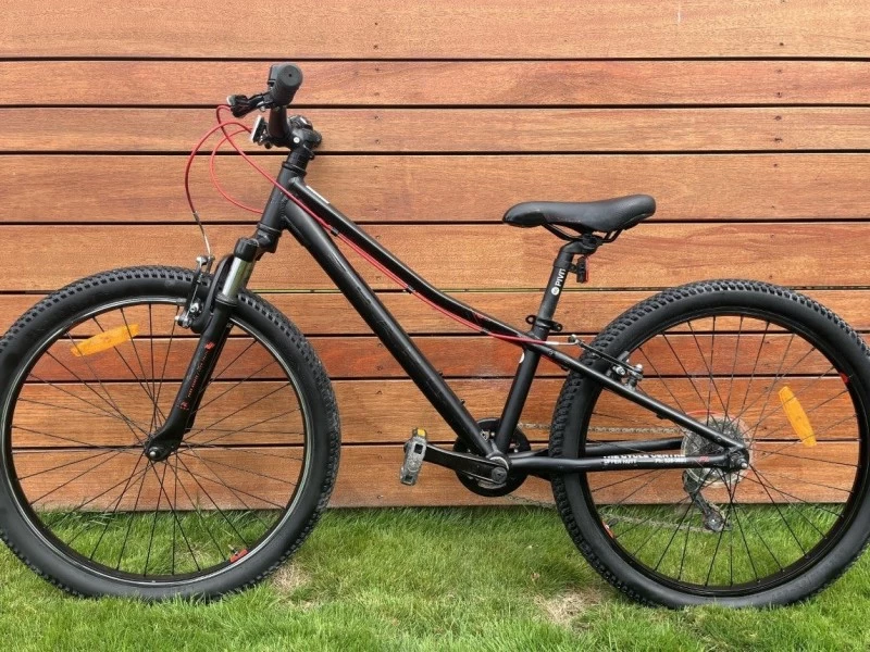 Kids mountain bike 24" X 2 two bikes