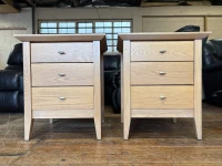 2 X bedside tables (2)