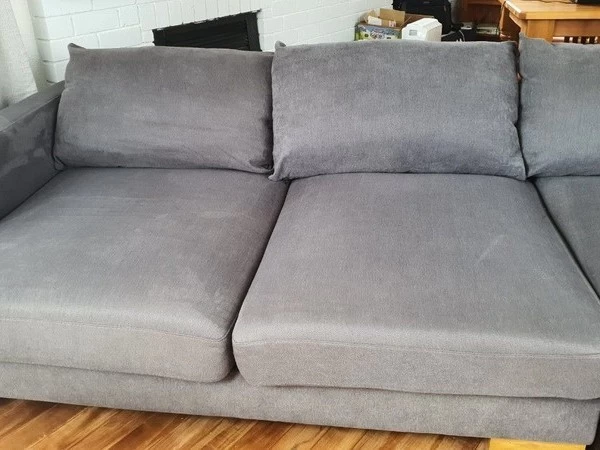 $1 Res!!! Large family couch