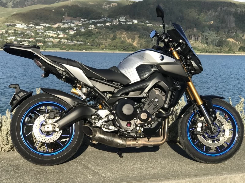 Motorcycle Yamaha MT-09SP