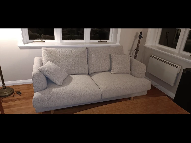 2.5 seater couch