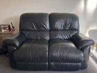1x Two-seater couch, 1× Three-seater couch