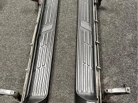 Running boards for a ute