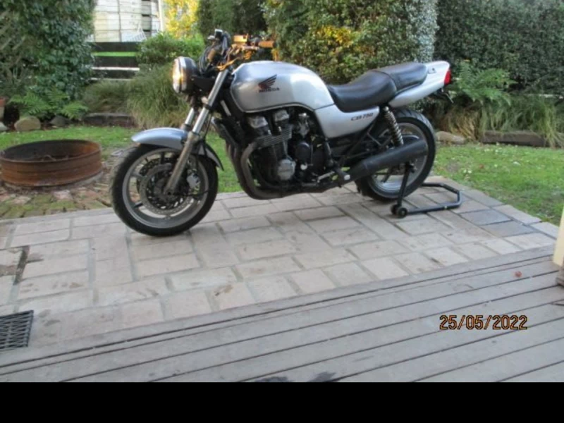 Motorcycle Honda CB750
