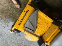 Hustler Raptor 42in Cut