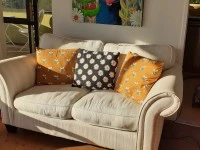 2x sofas 2 and 3 seater