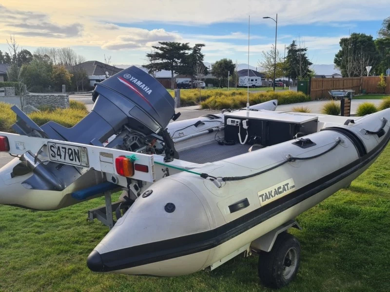 Inflatable boat Takacat 4.2