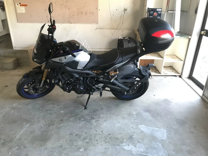 Motorcycle Yamaha MT-09SP