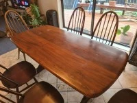 Ercol Windsor Quaker Dining Set