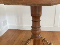 Beautiful Antique/Vintage Round Wooden Table