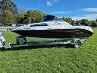 Motor boat Fi Glass Cavalier