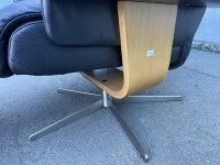 LA-Z-BOY Full Leather Recliner And Footstool