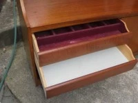 Retro display cabinet