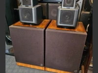 Pair of Music speakers