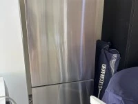 Fridge/freezer- upright
