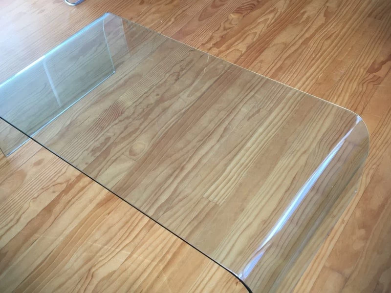 +Stunning curved glass coffee table+