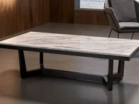 Coffee table 140cm length, 70cm width, 39 cm height