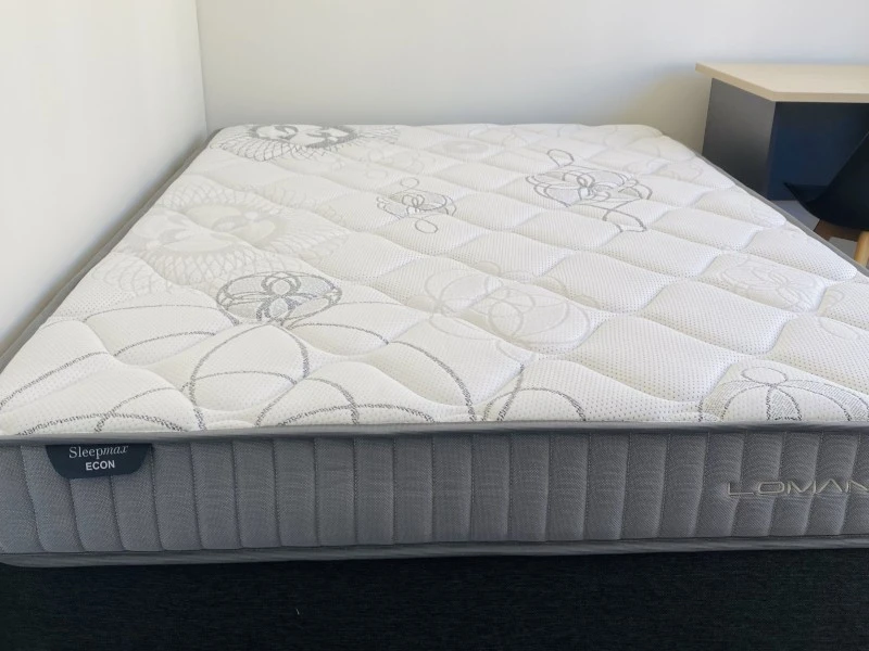 Queen Size Base x 4, Queen size mattress x4