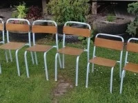 KIDS RETRO TUBULAR TABLE and 6 CHAIRS