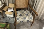 Chaise lounge, Piano stool, Chair, Desk