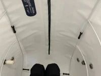 Hyperbaric oxygen chamber