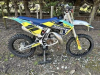 Motorcycle Husqvarna Tv85
