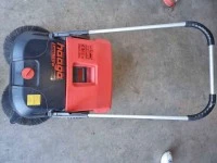 Dry Floor Scrubber