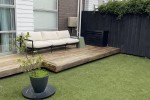 1x outdoor couch 2.5 - 3 seater