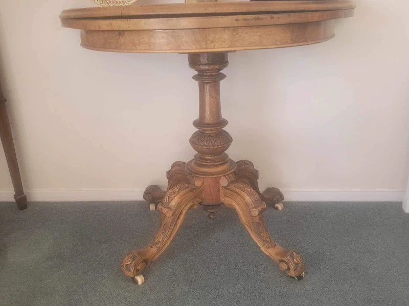 Occasional table, Side table