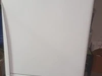 Fisher & Paykel fridge freezer 373L
