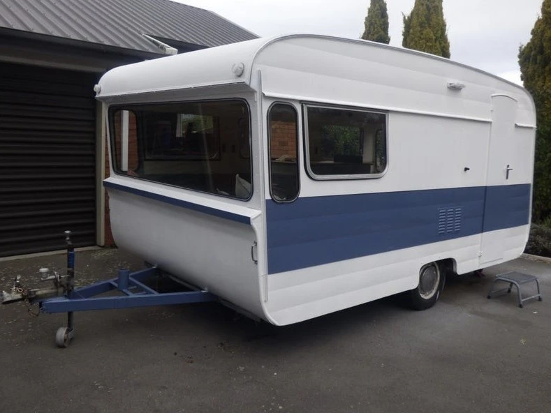 1972 Zephyr Caravan