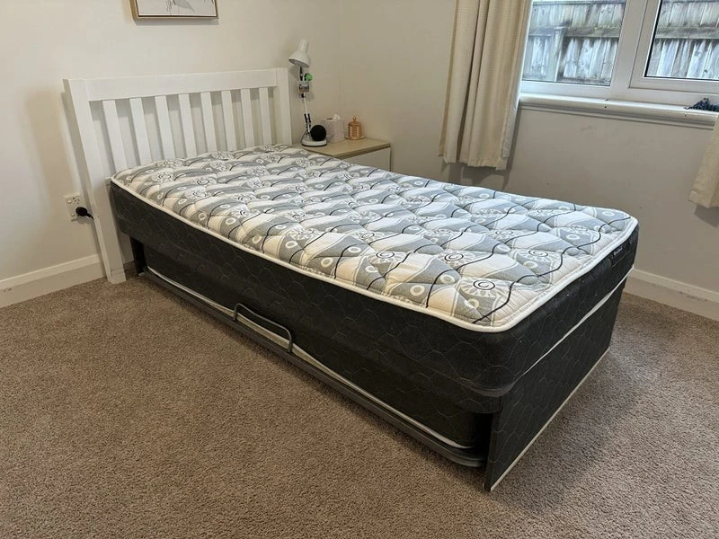 Sleepyhead King Single Bed with Single Trundler