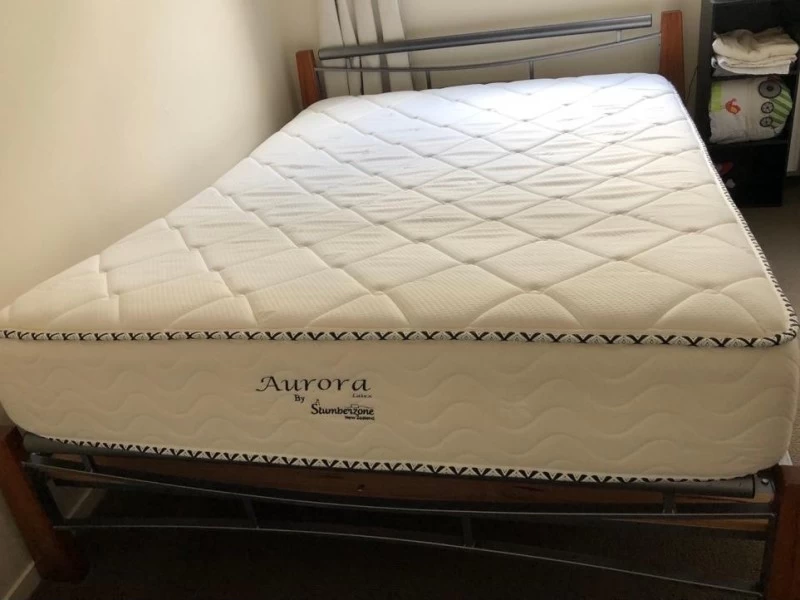 Queen bed mattress