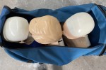 1 x soft bag with 3 CPR manikins