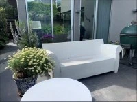 Kartell Bubble couch and side table