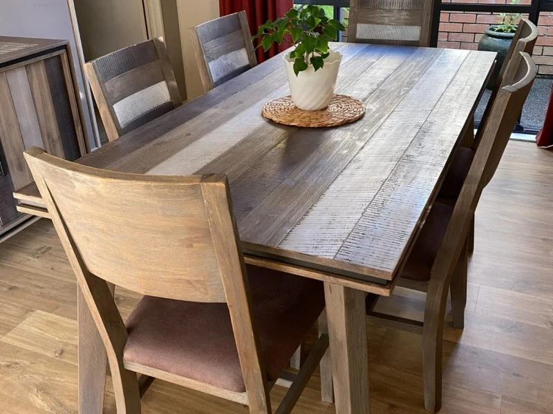 Dining Table, 6 Chairs and Drinks Cabinet