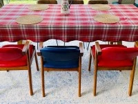 Dining chairs×6