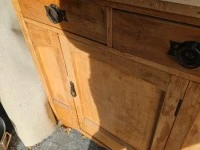 Sideboard Antique