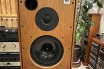 Harbeth monitor 30 hi-fi speaker