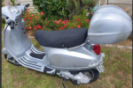 Motorcycle Vespa LX 150 2006