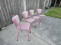 4 Retro chairs