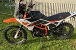 Motorcycle ktm ktm390