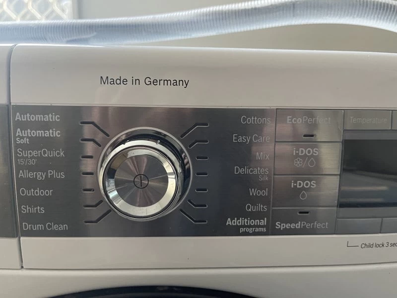 Bosch Series 8, 9KG front load washing machine