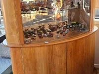 Glass shelf