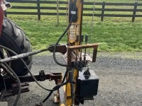 Hydraulic post rammer