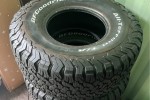 4 tyres