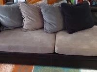 Corner Lounge